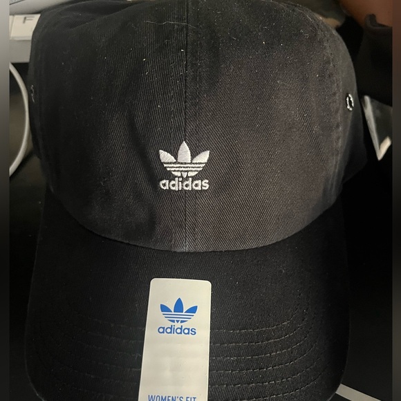 Adidas women’s hat STRAPBACK HAT gray new baseball cap ponytail black - Picture 4 of 7
